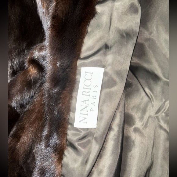 Designer Nina Ricci Brown Mink Trench Coat, in great condition very warm - Picture 3 of 5